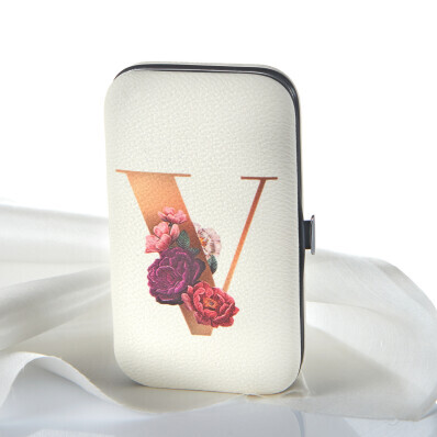 8-częściowy zestaw do manicure z inicjałem