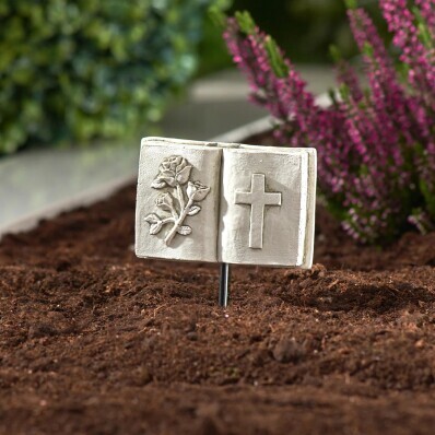 Decorativ cuier Cartea de rugăciuni