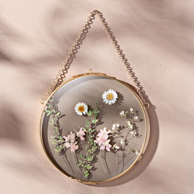 Okrągły obraz z suszonymi kwiatami Flore