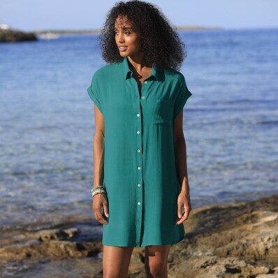 Jednokolorowa sukienka koszulowa z krepy plażowej
