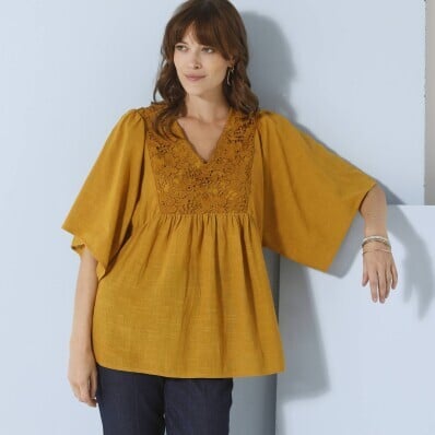 Tunika s krajkou a širokými 3/4 rukávy