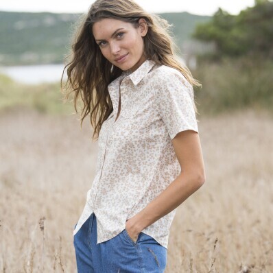 Cămașă cu mânecă scurtă cu imprimare de frunze