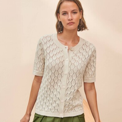 Ažúrový svetrík z úpletu