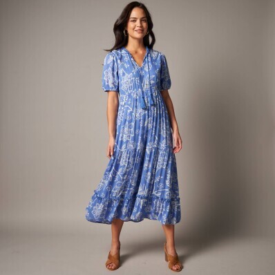 Kreponové midi šaty s potiskem květin