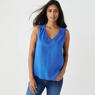 Jednofarebný top s výstrihom do V