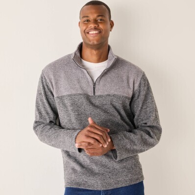 Hanorac cu guler înalt și fermoar