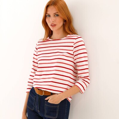 Proužkované tričko s
3/4 rukávy