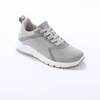 Lehké tenisky z prodyšného textilu