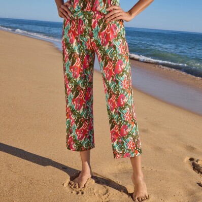 3/4 nohavice s viacfarebnou potlačou a podkasanými nohavicami