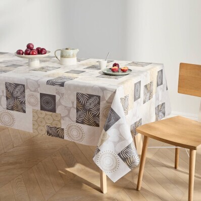 Voskovaný ubrus s patchwork potiskem listů