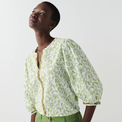 Halenka s výšivkou,
3/4 rukávy a potiskem