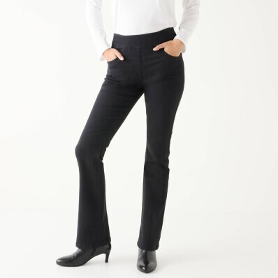 Bootcut džínsy pre vyššiu postavu