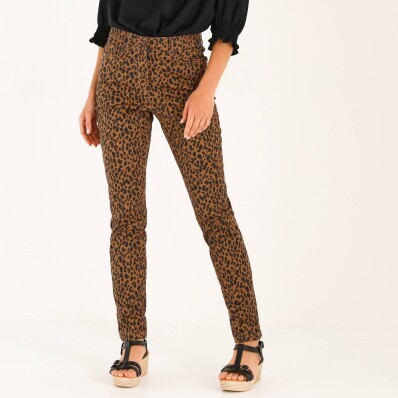 Úzké dlouhé kalhoty s potiskem zvířecí srsti