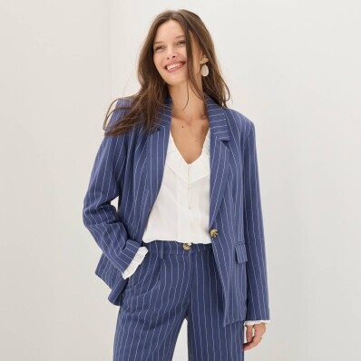 Pruhovaný blejzer s prímesou ľanu