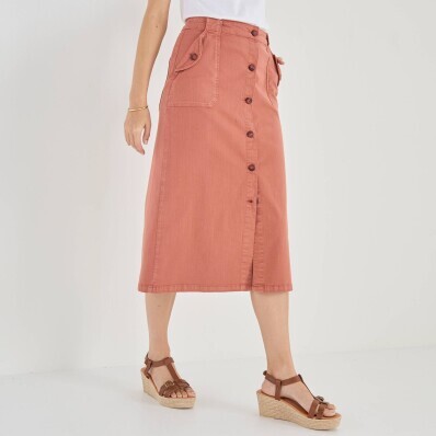 Midi sukňa na gombíky