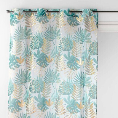 Záclona s potlačou listov a metalickými detailmi