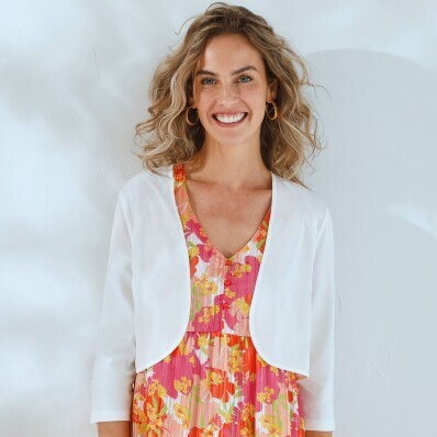 Jednokolorowe bolerko z rękawem 3/4