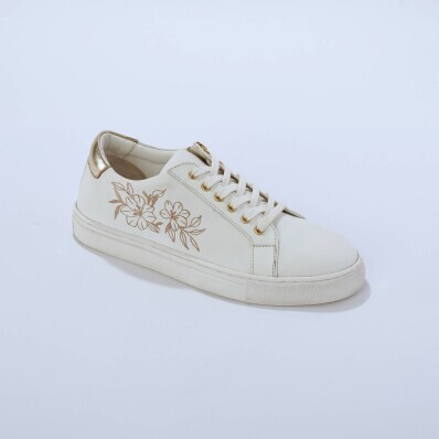 Trampki z haftem i zamkiem błyskawicznym