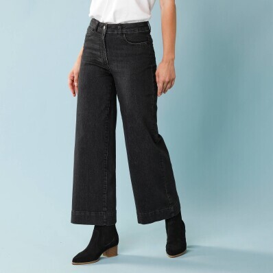 Jeansy 7/8 z wysokim stanem, długość nogawki wewnętrznej 60 cm