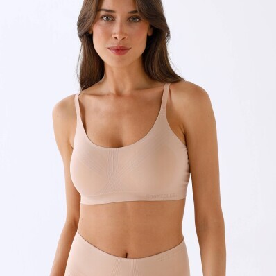 Бюстгальтер Chantelle Smooth Comfort Push-up зі знімними вкладишами, без кісточок