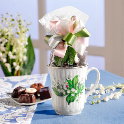 1 hrnek Konvalinky + belgické pralinky