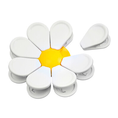 8 klipsů  Kopretina