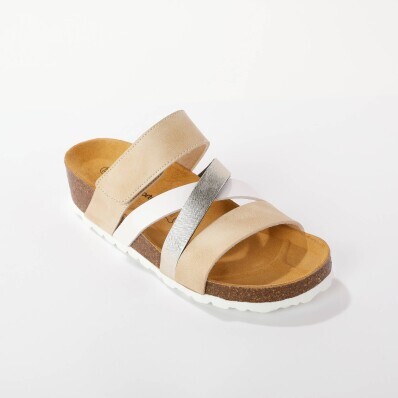 Pantofle s pásky na suchý zip