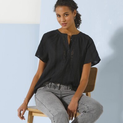 Bluză de culoare solidă cu mâneci scurte și dungi macramé