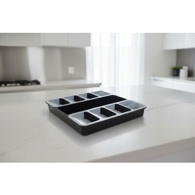 Úsporný příborník široký