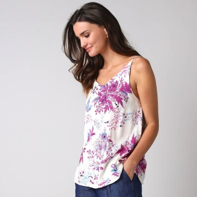 Топ з рослинним принтом