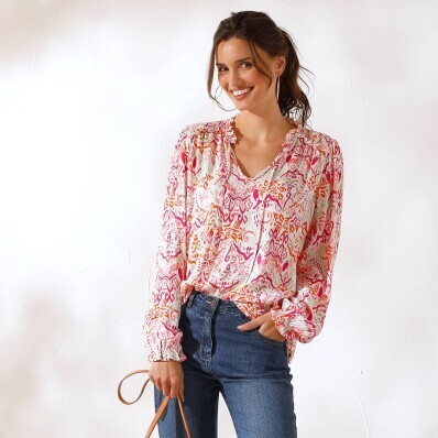 Žabkovaná blúzka s potlačou