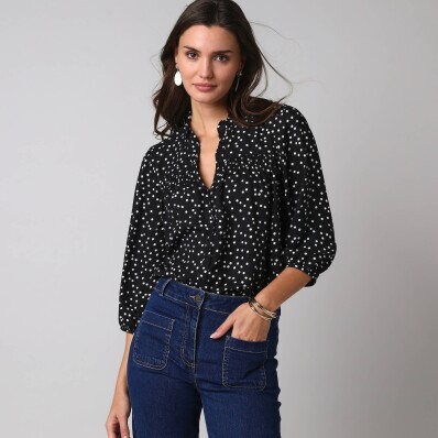 Блузка-сорочка з жабо