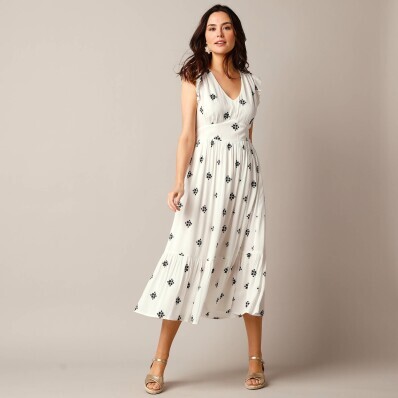 Dlhé krepónové šaty s potlačou