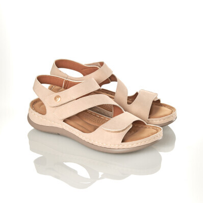 Зручні сандалі Pia