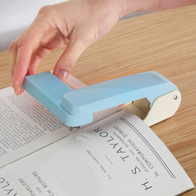 360stupňová sešívačka