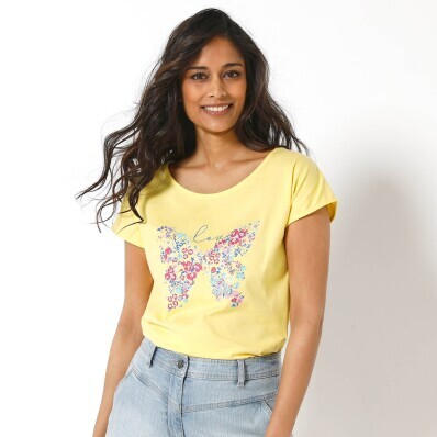 Футболка з принтом метелика посередині