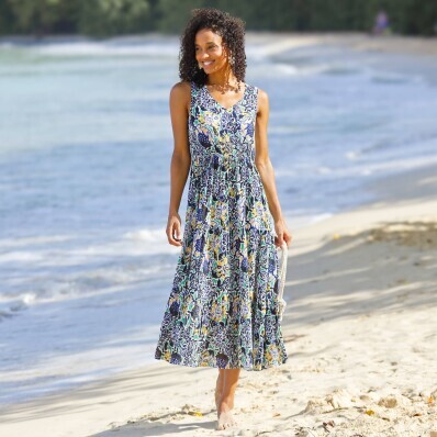 Długa falbaniasta sukienka z nadrukiem