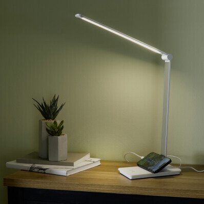 Lampa s USB portom