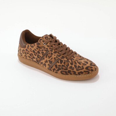 Kožené tenisky s leopardím vzorom a kontrastnými prúžkami