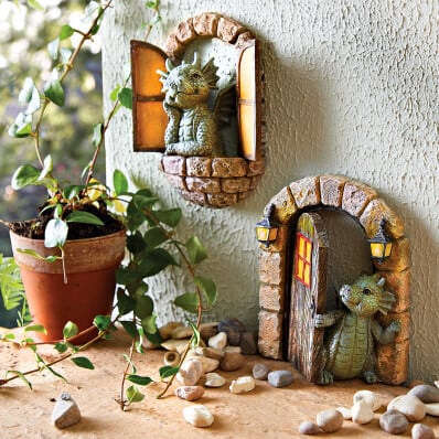 2 decorațiuni cu dragoni