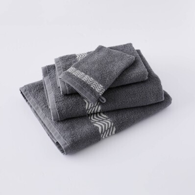 Koupelnový textil s originálním vyšitým lemem 420g/m2