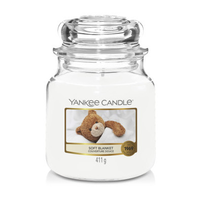 Vonná svíčka Yankee Candle střední Soft blanket