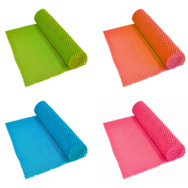 Protiskluz. podložka pěna 30*90cm (12/bal 120/krt)