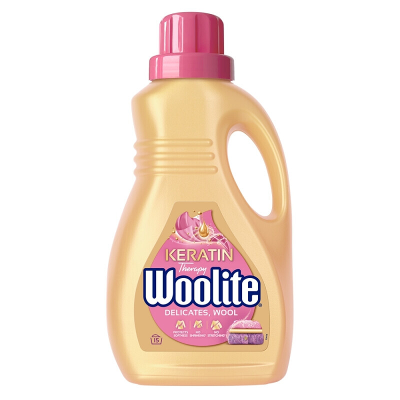 Woolite 900ml s keratinem na jemné a vlněné prádlo(12/krt)