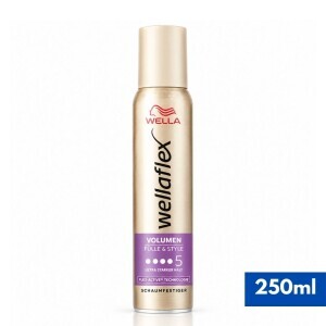 Wellaflex 250ml Lak na vlasy N Volume Style 5(6/krt)